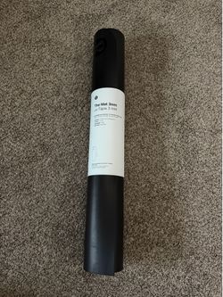 Lululemon Yoga Mat 3mm 26x71 Black