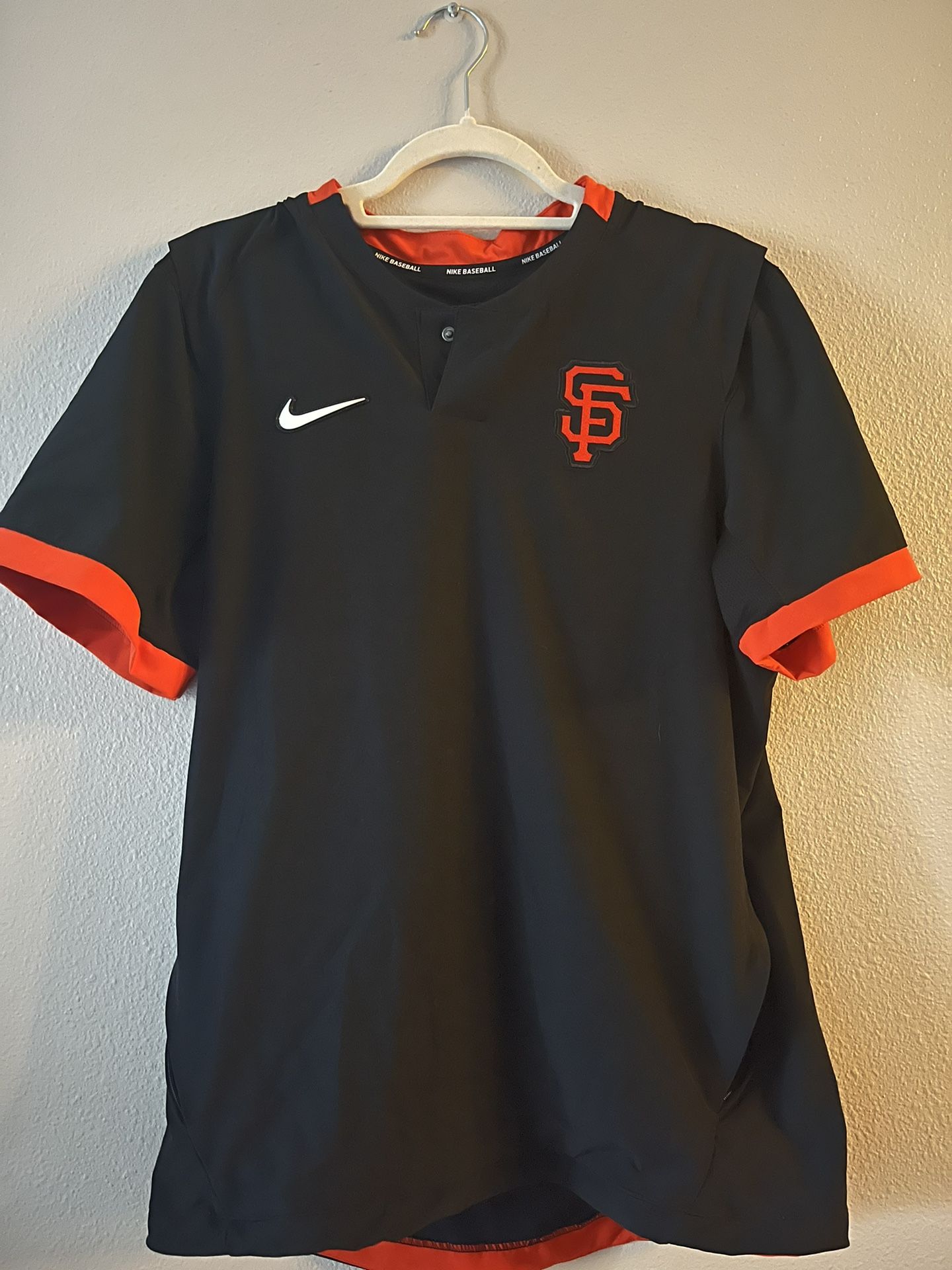 Brand New SF Giants Nike On-Field Hot Jacket Size S
