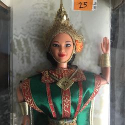 Thai Barbie doll 1997 Dolls of the world