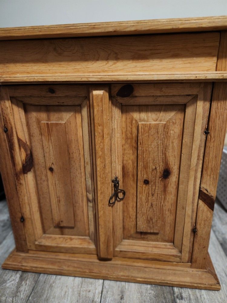 Rustic Solid End Table Or Night Stand