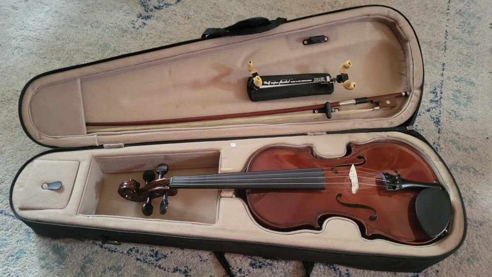 Palatino Violin