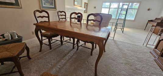 Solid Wood Dining Table  Set - Hickory Manufacturing (1988)