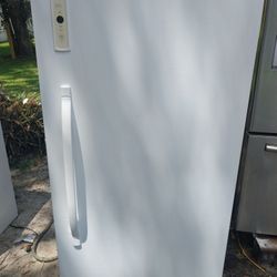 15 Cubic Frost Free Freezer