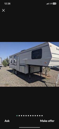 1993 5th Wheel Clean Title