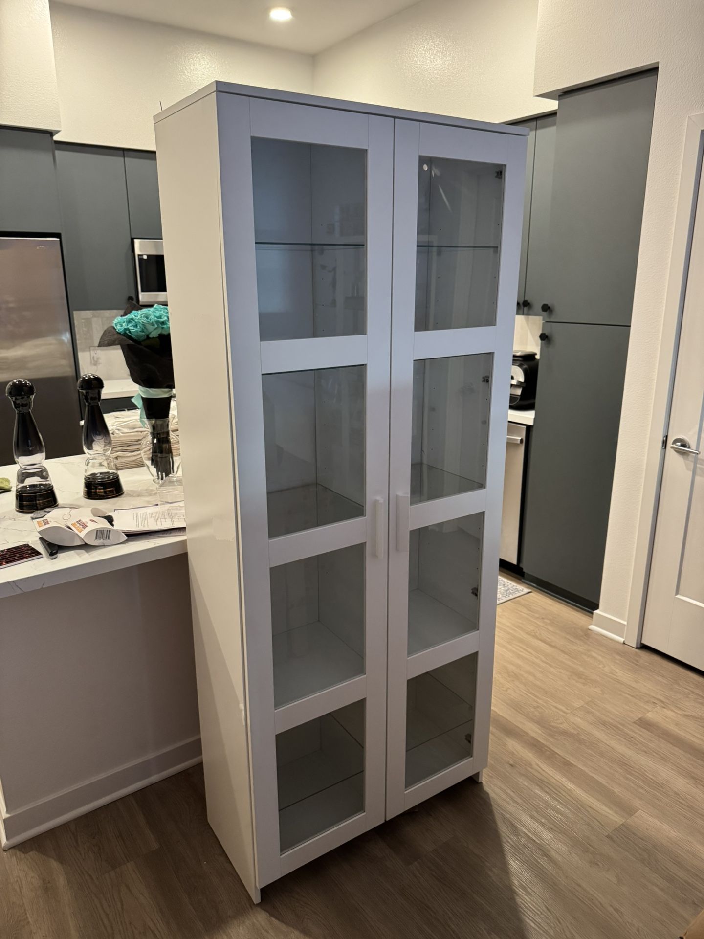 BRIMNES Glass-door cabinet