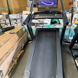 Nordictrack X24 Incline trainer Treadmill  - 40% incline 12mph max speed  - 22" wide belt  - 2200$ 