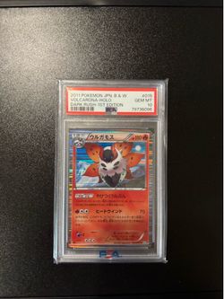 Pokemon Volcarona #015/069 PSA 10