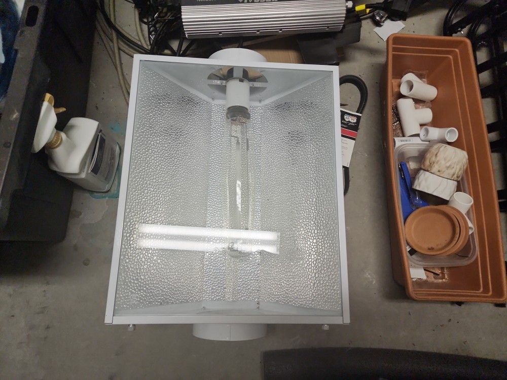 VIVOSUN 1000W Dimmable Ballast Grow Light