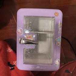 Mini fridge