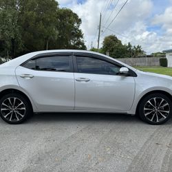 2017 Toyota Corolla SE