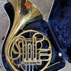 Conn 6D Double French Horn 