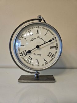 Table clock brushed nickel