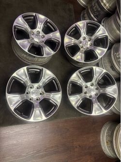 Ram Dodge Ram rims Wheels 20 inch factory gray silver color 6 lugs bolt pattern 5.50 inch 139.70 mm set of 4