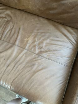 Jerome s Landmark Leather Chair for Sale in San Diego CA OfferUp