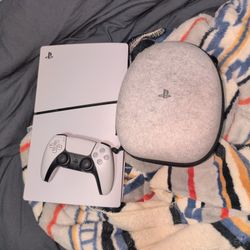 PS5 + Controller + Pulse Elite Headset