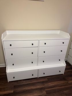 IKEA HAUGA Dresser