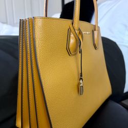 Michael Kors, Yellow Mustard Tote Bag