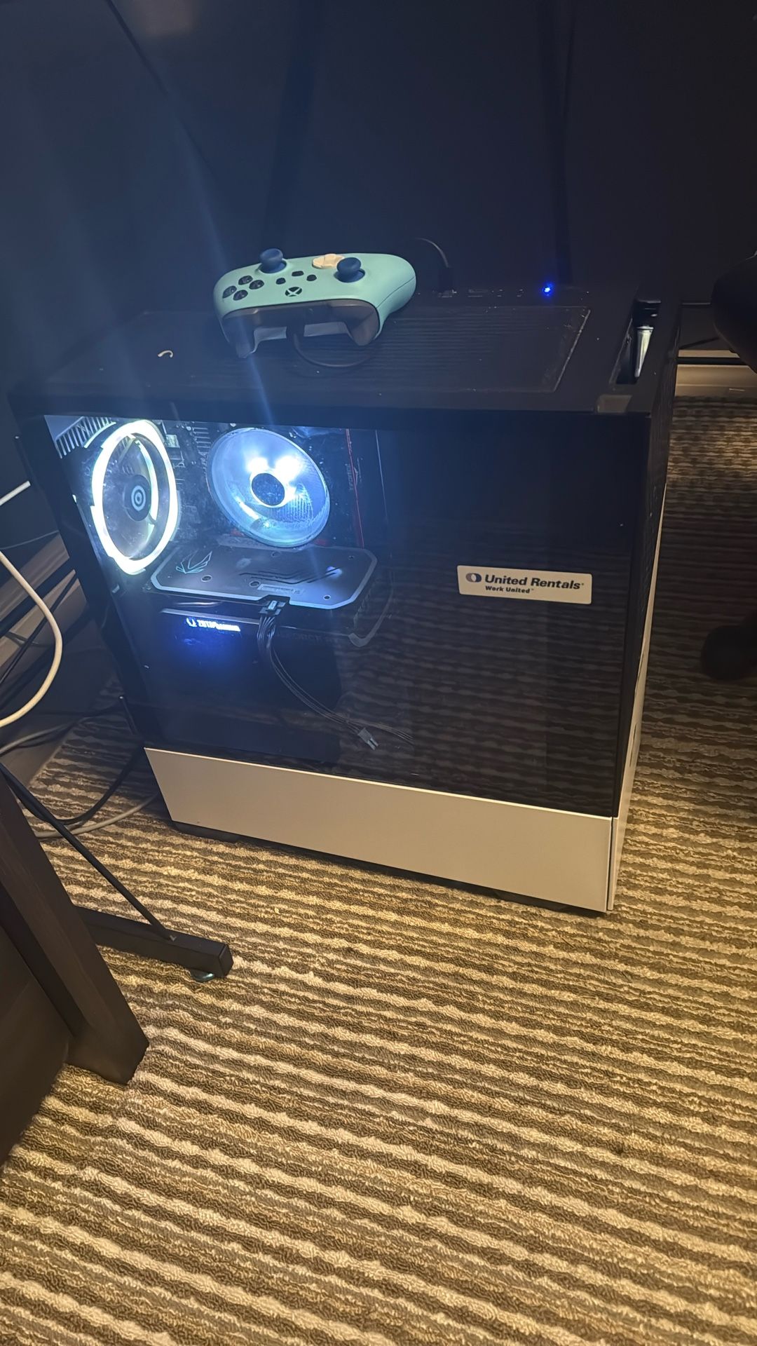 Pc Keyboard Monitor and mouse