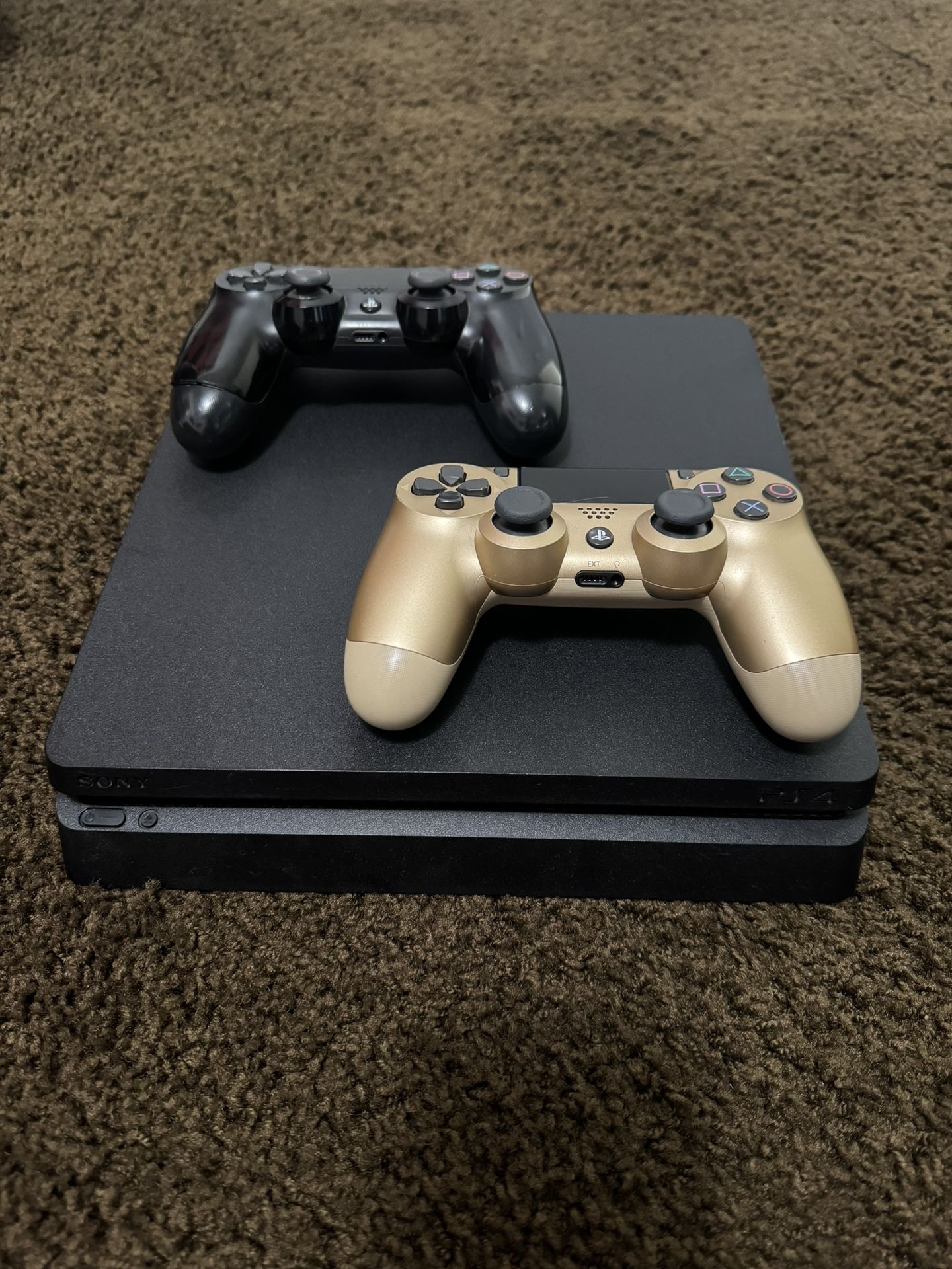 PS4