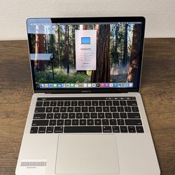 13" MacBook Pro Touchbar 1TB SSD*16GB RAM*2.3Ghz Intel Core i5