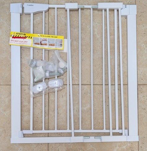 Cumbor 29.7-40.6" Baby Gate/Safety Gate