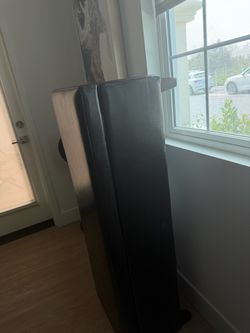 Organizer bench