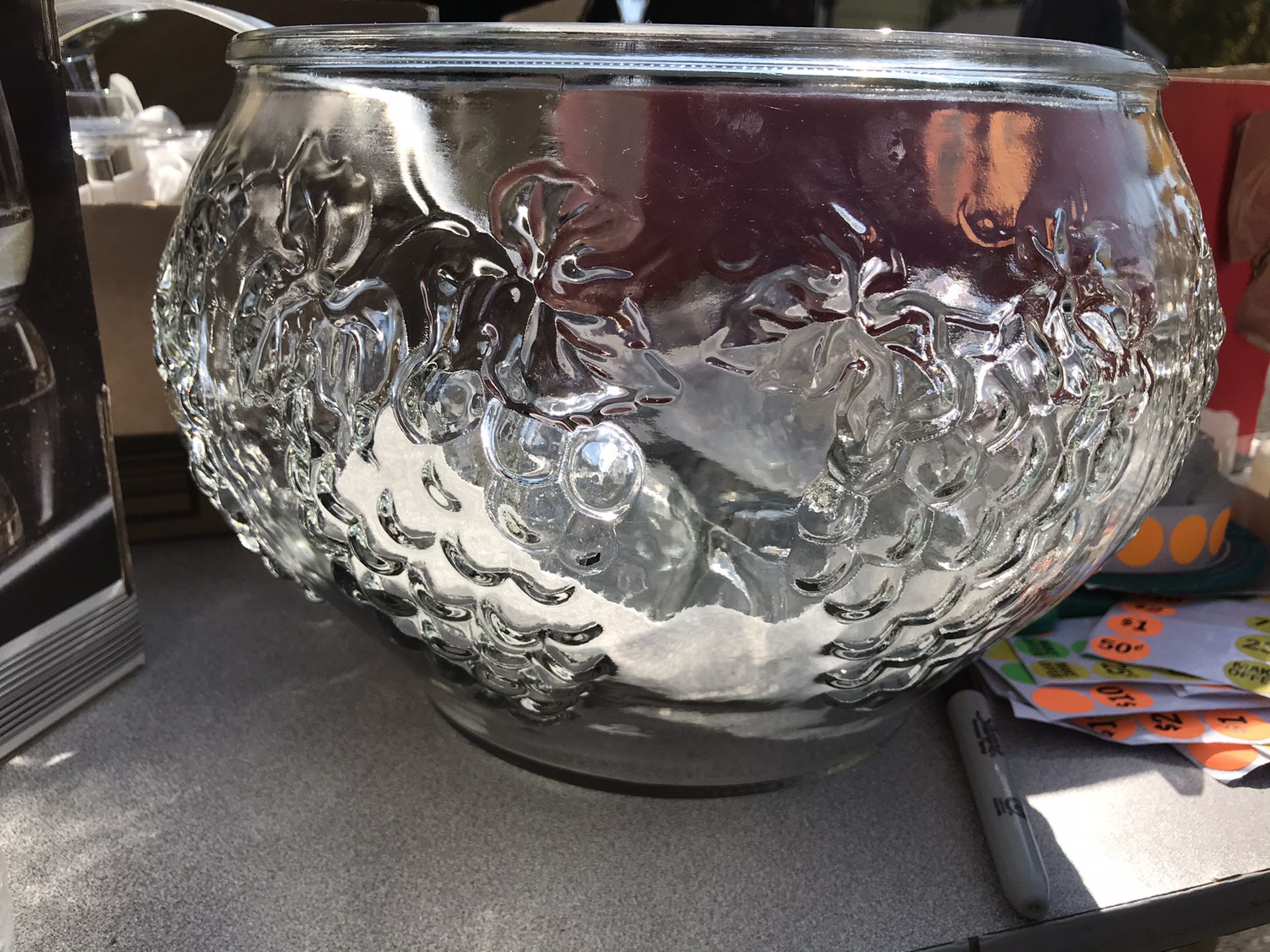Crystal/ Glass Punch bowl with 9 cups