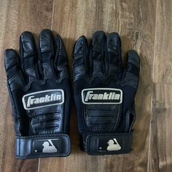 Great Condition! Youth Franklin Batting Gloves - Black Size medium 