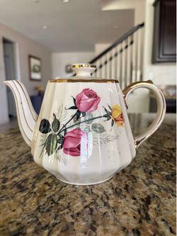 Sadler England Teapot