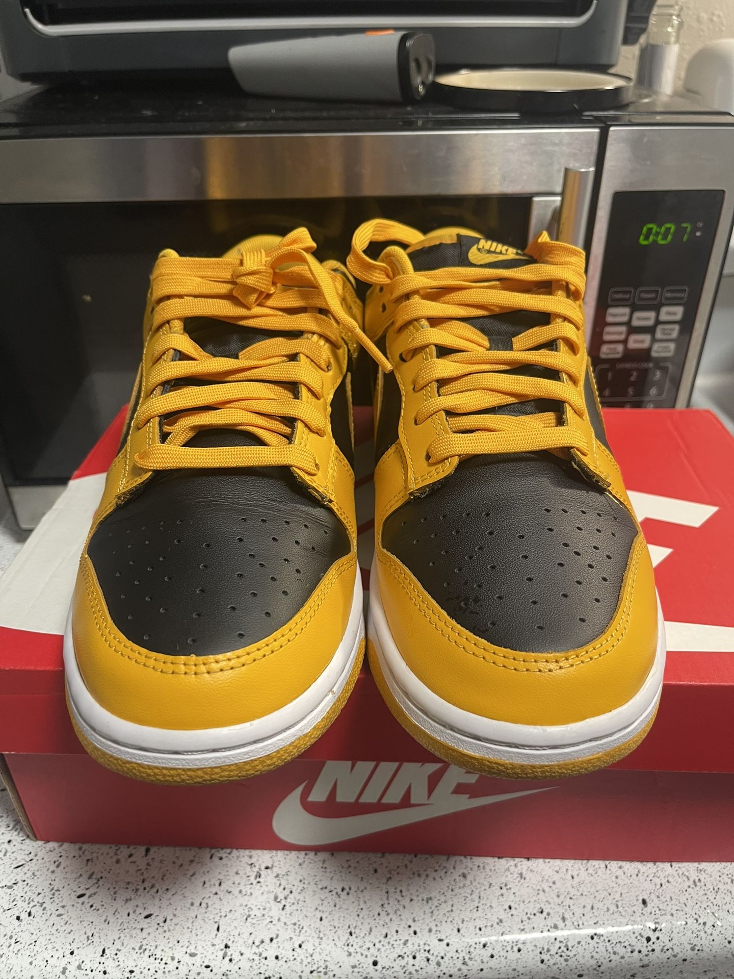 2021 NIKE Dunk Low 'Goldenrod'