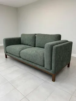 Elena Court Sofa – Green