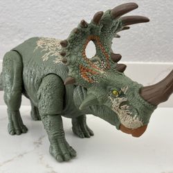 Jurassic World Camp Cretaceous Sinoceratops