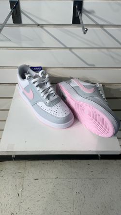 Shoe