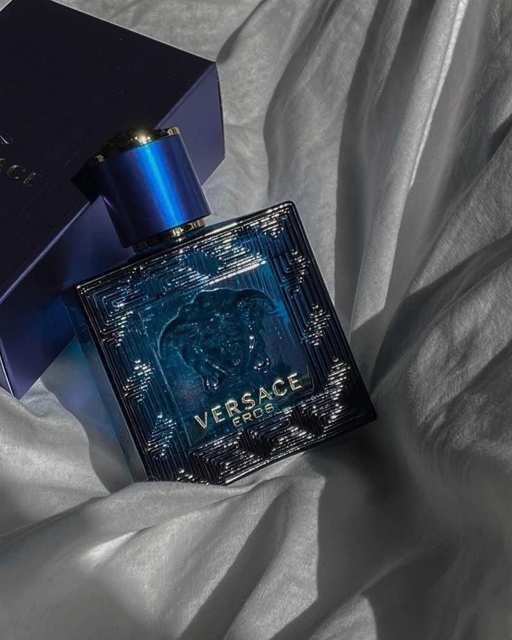 Versace Cologne 