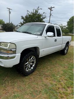 2005 4x4 GMC SIERRA 5.3 V8