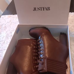 Brown Boots/heels