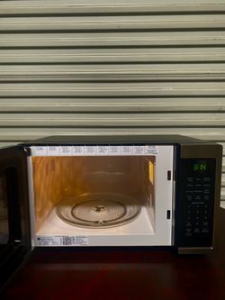 GE Smart Countertop Microwave Oven
