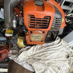 Husqurvna Big Leaf Blows 76cc 