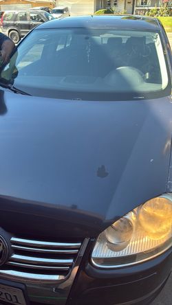 Volkswagen Sedan – Dark Blue/Black