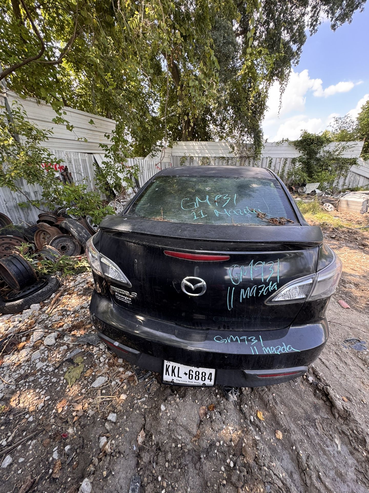 2011 Mazda 3 2.0 At For Parts Only Call (contact info removed)