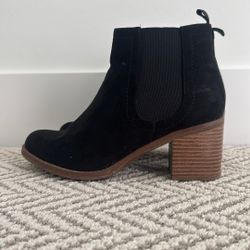 8.5 Women’s Sonoma Heels 