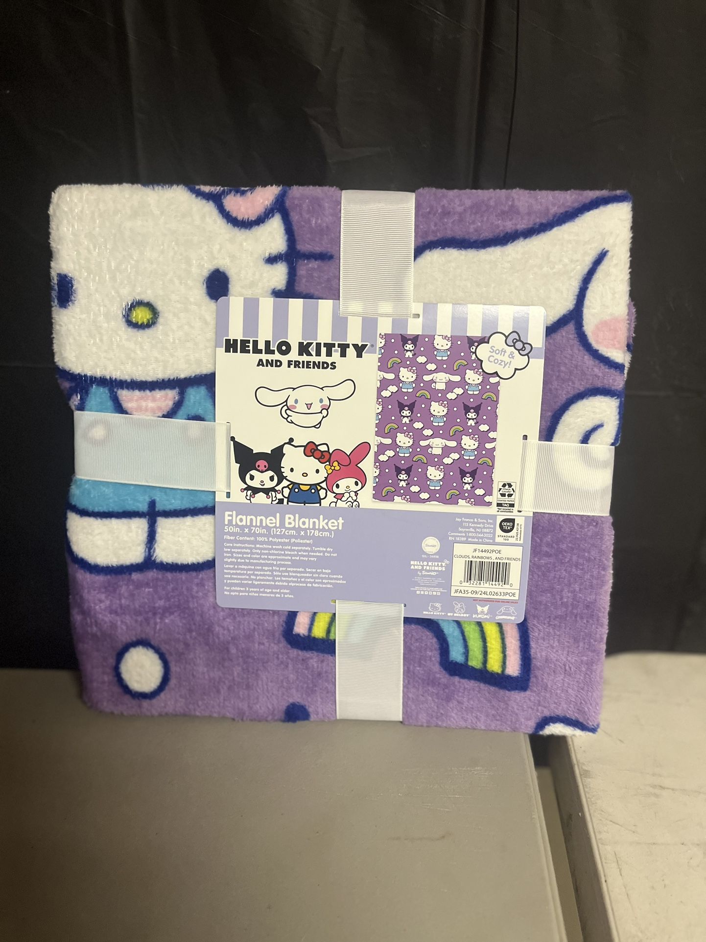 Hello Kitty Blanket