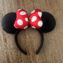 Classic Minnie Mouse Disney Ears