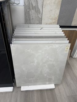 Onyx Clair Glossy Large Format Floor Tiles