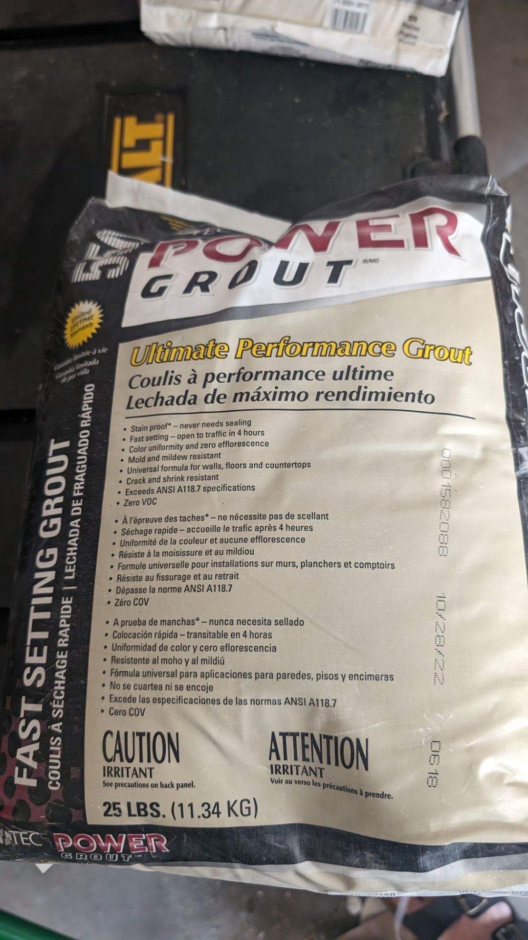 New 2pk Power Grout - Color 928 Praline 50lbs