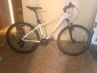 GT Mountain Bike Aggressor  3.0  x small frame