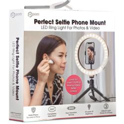 Selfie Lights And Other Accessories 