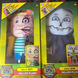 Both new in box


Deluxe 12” Plush- Limited Collector’S Edition- Split Kit


Garbage Pail Kids Deluxe 12” Plush- Limited Collector’s Edition- Grim Jim