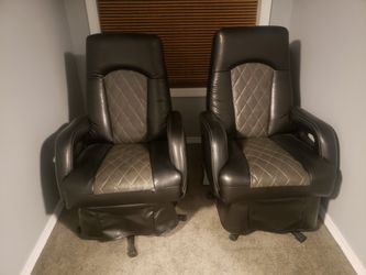 RV Chairs (each)
