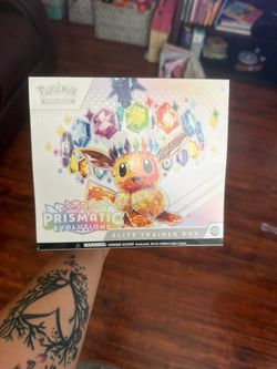 Prismatic Evolution ETB